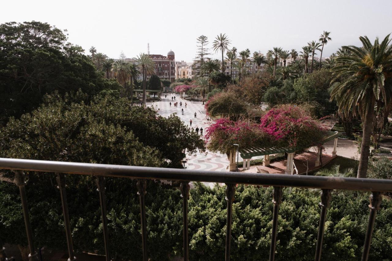 Hotel Melilla Centro エクステリア 写真