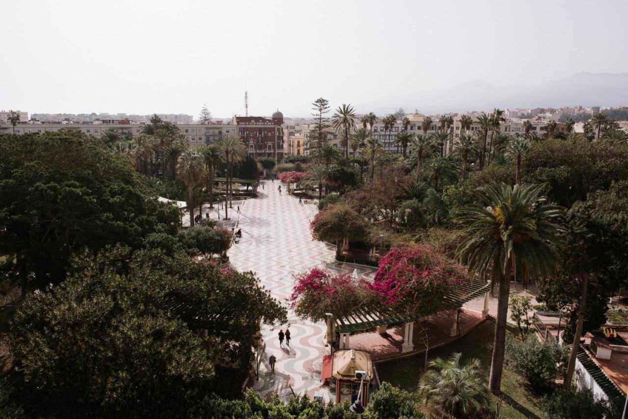 Hotel Melilla Centro エクステリア 写真