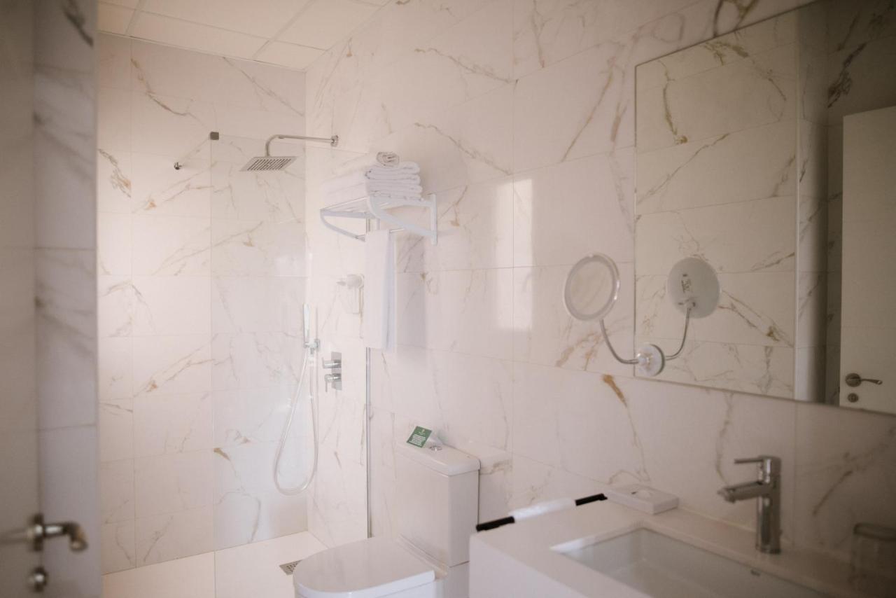 Hotel Melilla Centro エクステリア 写真
