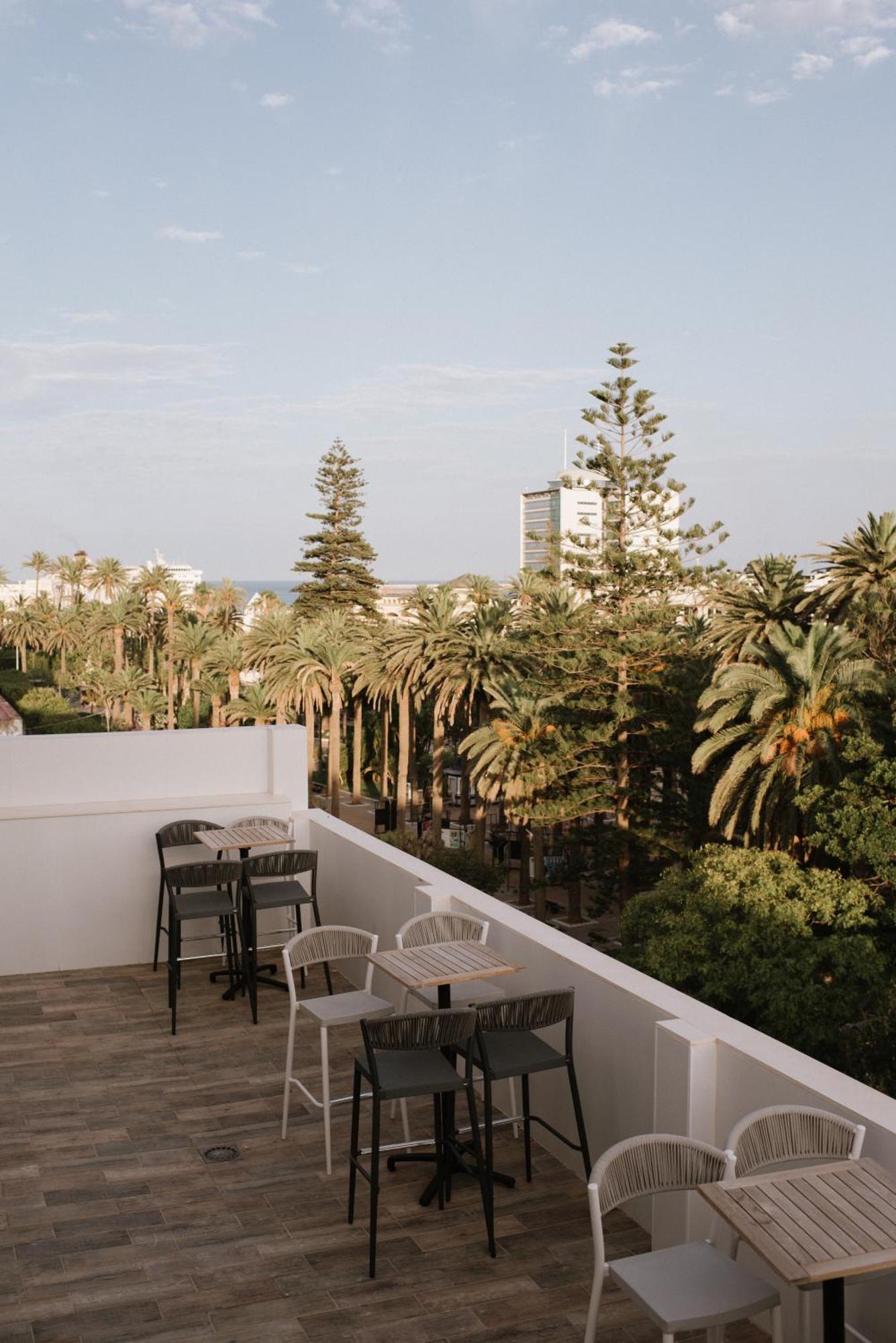 Hotel Melilla Centro エクステリア 写真
