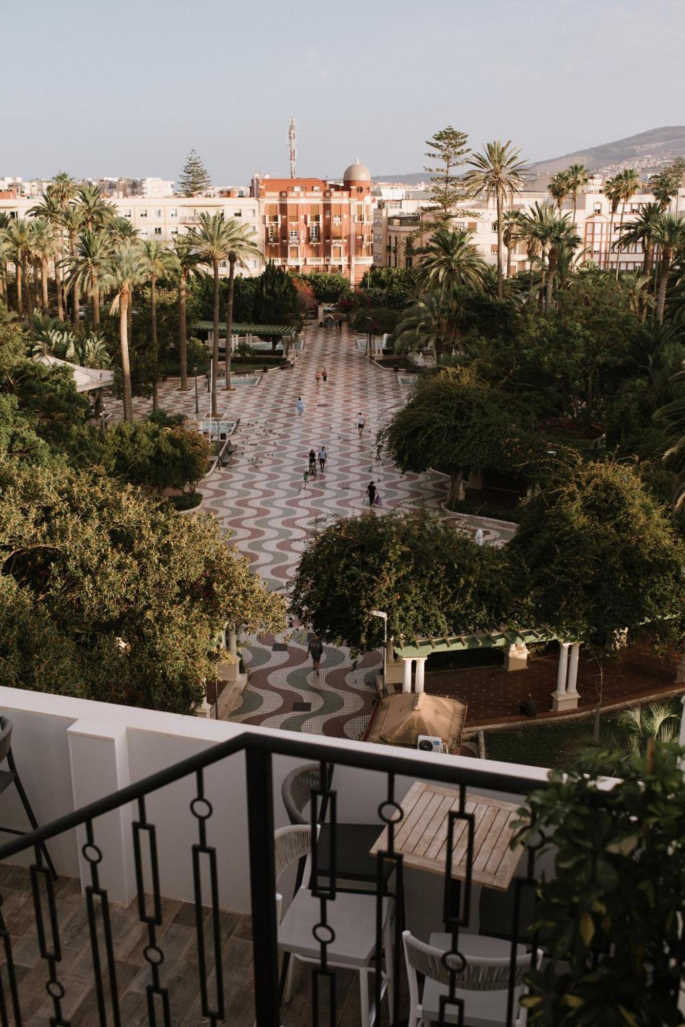 Hotel Melilla Centro エクステリア 写真